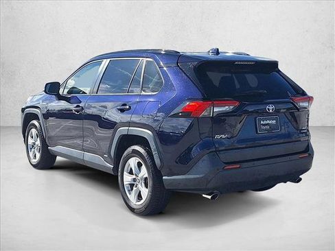 Certified 2019 Toyota RAV4 XLE w/ Convenience Package AWD/4WD image 6