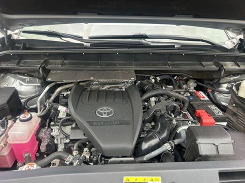 Used 2023 Toyota Highlander Limited image 36