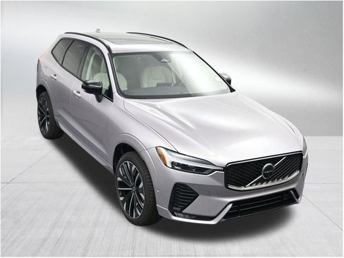 New 2026 Volvo XC60 B5 Ultra AWD/4WD image 19