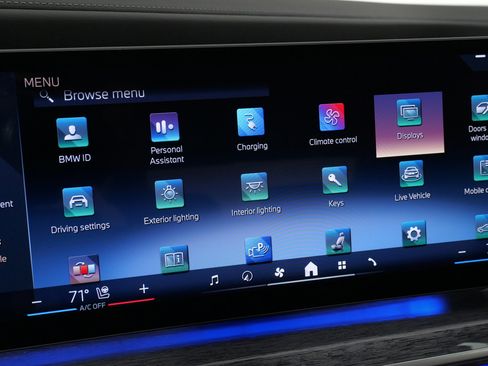 Used 2024 BMW i7 xDrive60 w/ Executive Package image 57