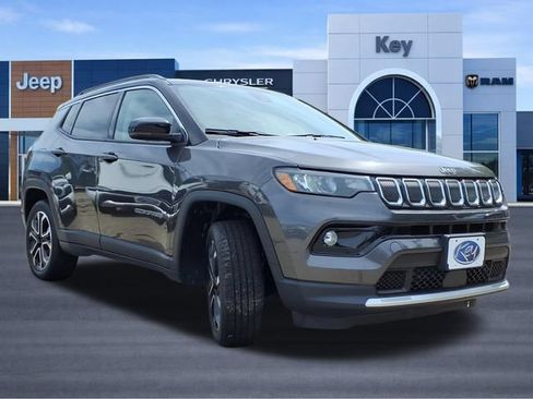 Used 2022 Jeep Compass Limited AWD/4WD image 7