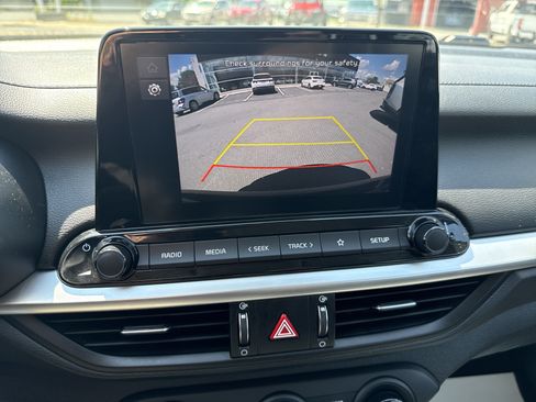 Certified 2024 Kia Forte LXS w/ LXS Technology Package FWD image 26