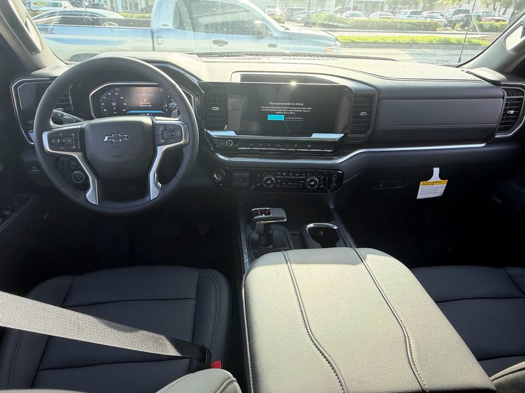 New 2026 Chevrolet Silverado 1500 RST w/ Redline Edition AWD/4WD image 10
