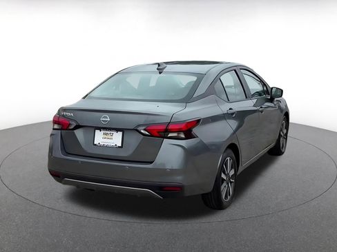 Used 2025 Nissan Versa SV FWD image 11