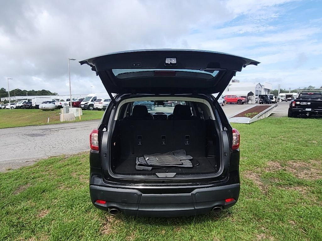 Used 2023 Subaru Ascent Limited AWD/4WD image 28