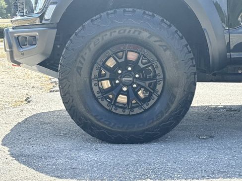 Used 2023 Ford F150 Raptor w/ Equipment Group 802A Raptor R AWD/4WD image 9