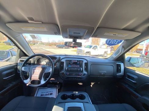 Used 2017 GMC Sierra 1500 SLE w/ SLE Value Package image 18