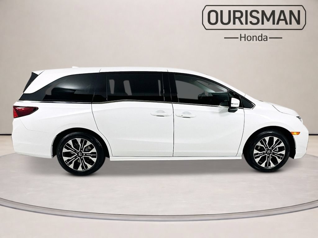 New 2027 Honda Odyssey Elite image 2