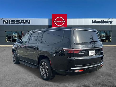 Used 2024 Jeep Wagoneer L Series II w/ Flexible Seating Group image 6