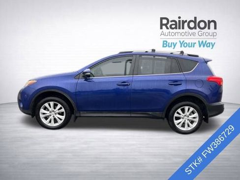 Used 2015 Toyota RAV4 Limited AWD/4WD image 4