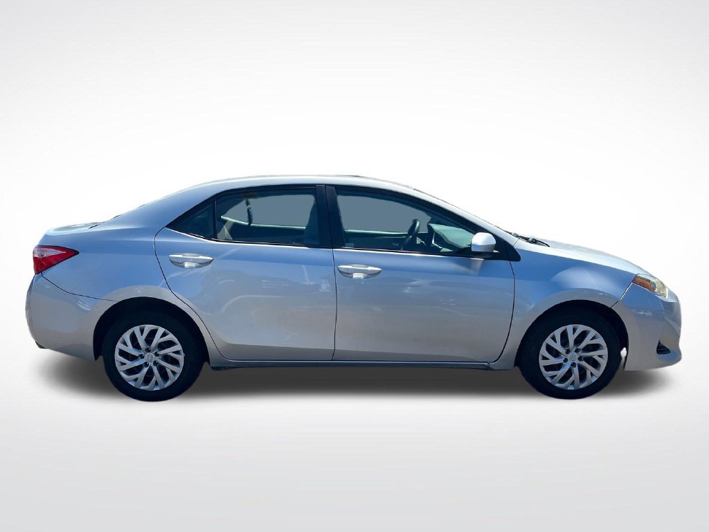 Used 2019 Toyota Corolla LE FWD image 6