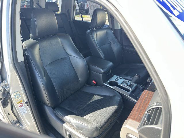 Used 2018 Toyota 4Runner Limited AWD/4WD image 29
