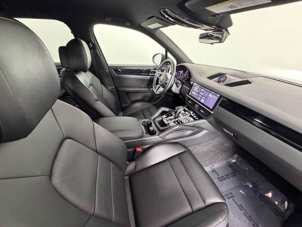 Certified 2021 Porsche Cayenne AWD/4WD image 42