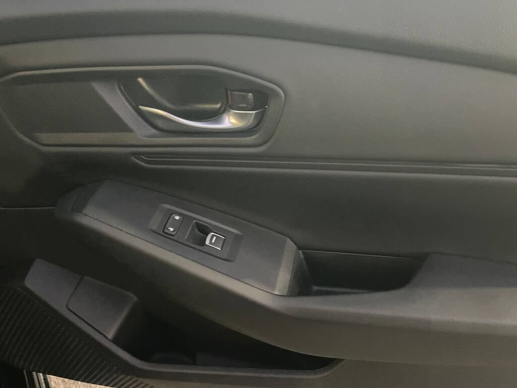 Certified 2024 Honda Accord EX image 31