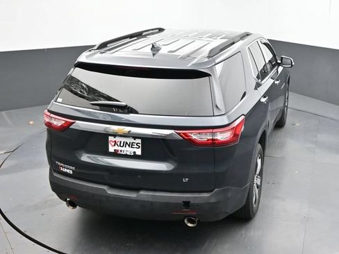 Used 2020 Chevrolet Traverse LT w/ LT Premium Package FWD image 37