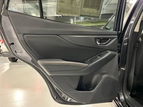 Used 2018 Subaru Crosstrek 2.0i Limited image 21