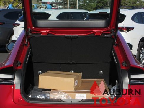 New 2026 Toyota Prius Plug-In Hybrid image 4