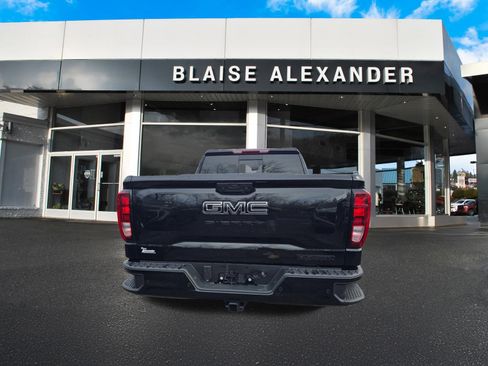 New 2026 GMC Sierra 1500 Elevation w/ Preferred Package AWD/4WD image 4