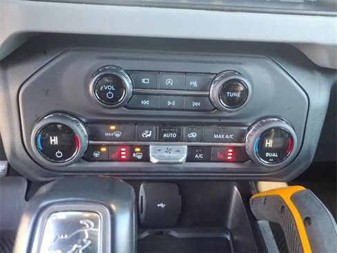 Certified 2023 Ford Bronco Badlands image 19