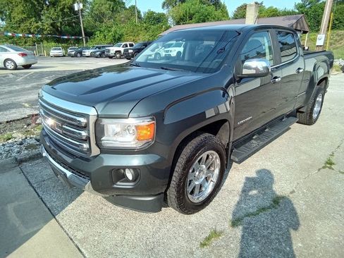 Used 2017 GMC Canyon SLT AWD/4WD image 1