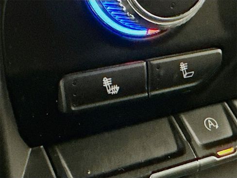 Used 2020 GMC Sierra 1500 Elevation w/ Elevation Value Package image 21