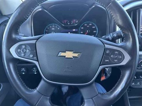 Used 2022 Chevrolet Colorado ZR2 image 18