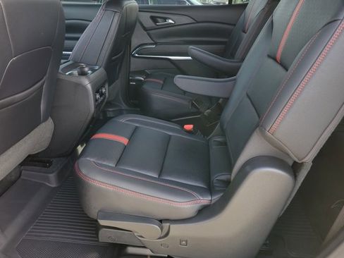 Used 2026 Chevrolet Traverse RS w/ LPO, Floor Liner Package image 8