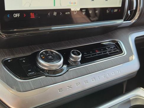 New 2026 Ford Expedition Max Platinum AWD/4WD image 23