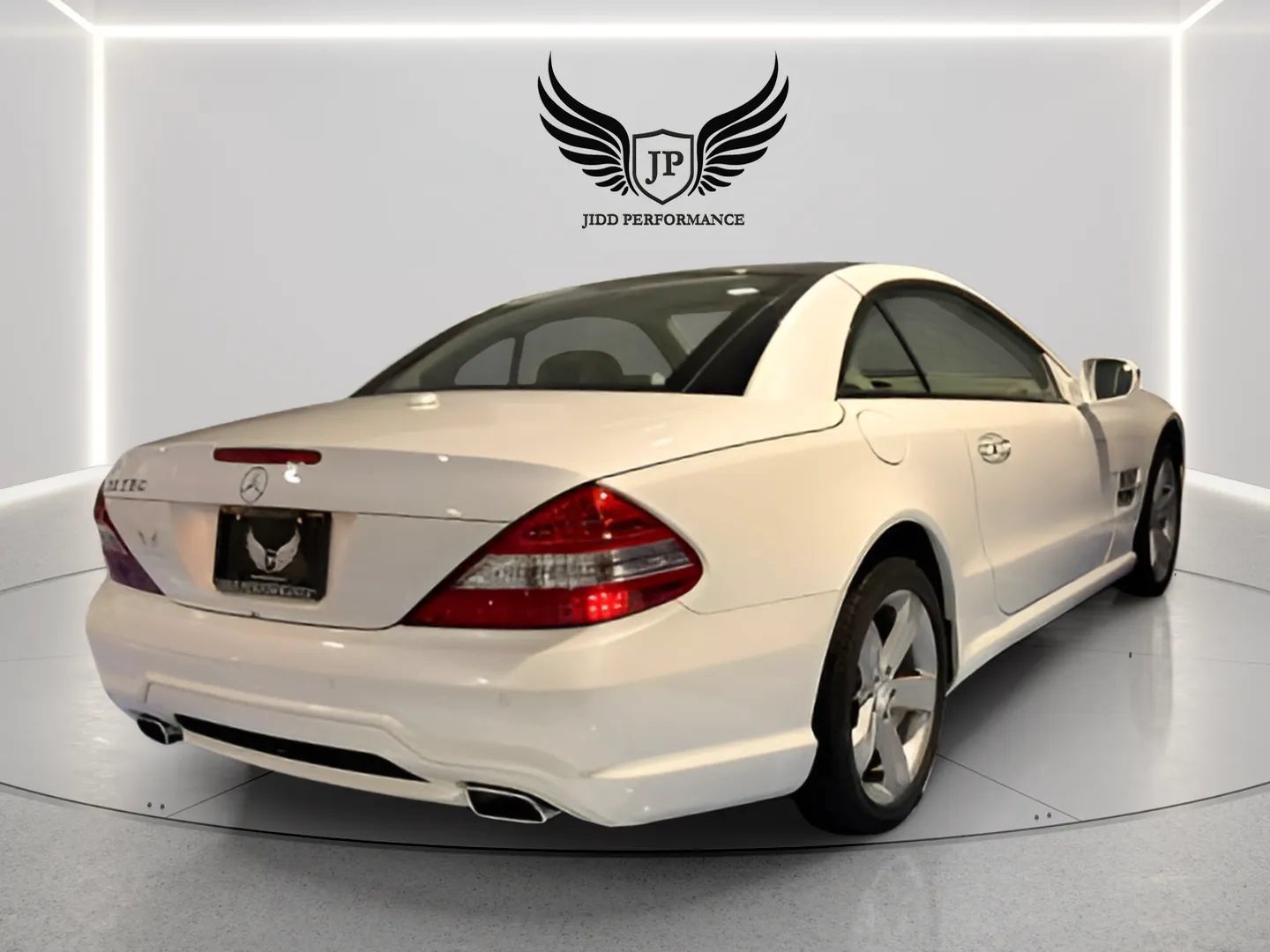 Used 2012 Mercedes-Benz SL 550 image 12