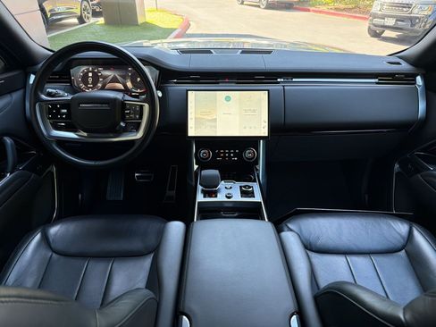 Used 2023 Land Rover Range Rover SE AWD/4WD image 17