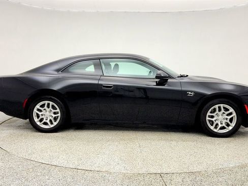 Used 2025 Dodge Charger Daytona R/T w/ Quick Order Package 25M R/T image 4