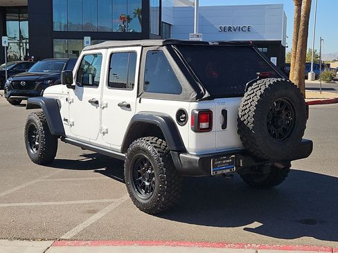 Used 2022 Jeep Wrangler Unlimited Sport AWD/4WD image 3