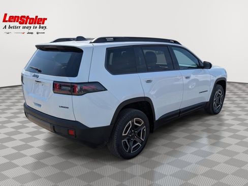 New 2026 Jeep Cherokee Laredo AWD/4WD image 3