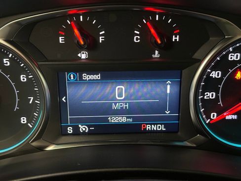 Certified 2024 Chevrolet Equinox LT w/ LPO, Floor Liner Package image 10