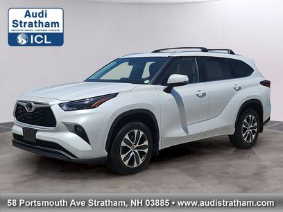 Used 2023 Toyota Highlander XLE