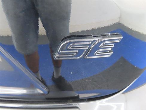 Used 2023 Toyota Corolla SE image 10