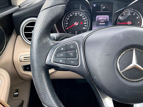 Used 2018 Mercedes-Benz C 300 Sedan image 24