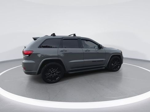 Used 2021 Jeep Grand Cherokee Laredo X RWD image 12