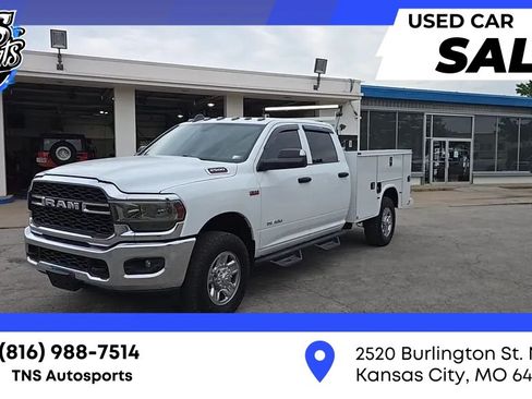 Used 2022 RAM 2500 Tradesman AWD/4WD image 1