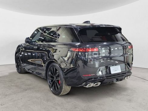 New 2026 Land Rover Range Rover Sport Dynamic SE AWD/4WD image 3