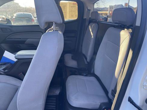 Used 2021 Chevrolet Colorado W/T w/ WT Convenience Package image 18