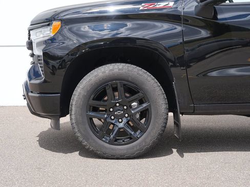 Used 2024 Chevrolet Silverado 1500 RST AWD/4WD image 11