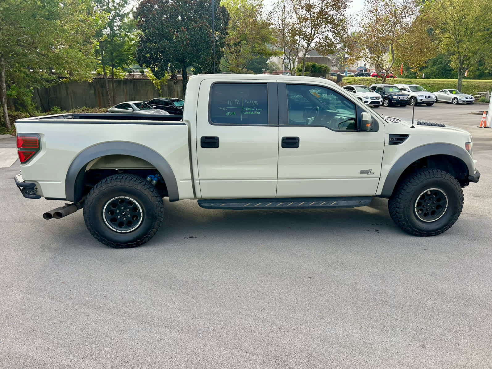 Used 2013 Ford F150 Raptor w/ Luxury Equipment Group AWD/4WD image 4