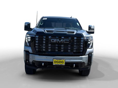 New 2026 GMC Sierra 2500 Denali Ultimate AWD/4WD image 8