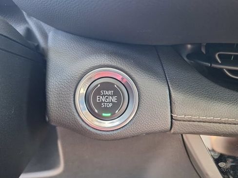 Used 2023 Buick Envision Avenir AWD/4WD image 25