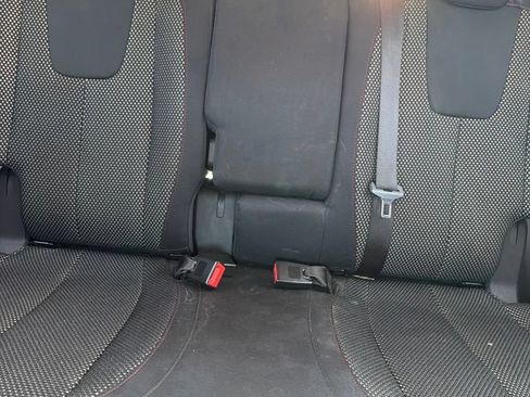 Used 2016 Chevrolet Equinox LT w/ Convenience Package FWD image 9