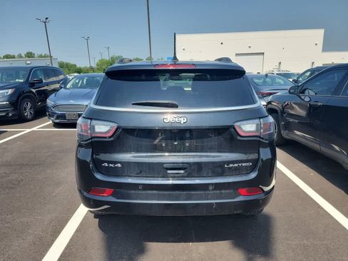 Used 2024 Jeep Compass Limited w/ Elite Group AWD/4WD image 4