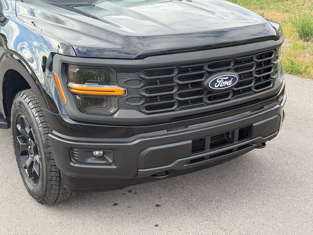 Used 2024 Ford F150 STX w/ Equipment Group 201A FX4 AWD/4WD image 5