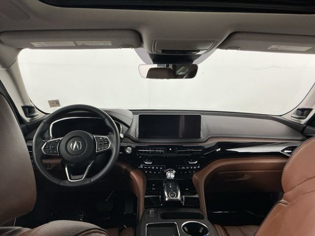 Used 2025 Acura MDX w/ Advance Package AWD/4WD image 24