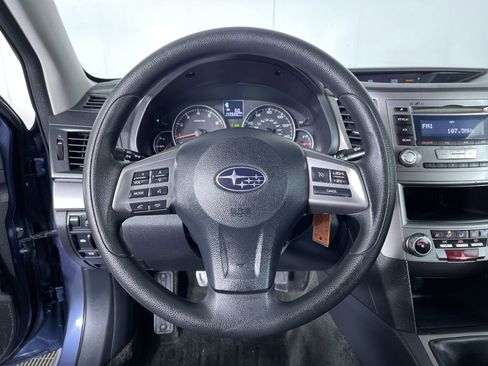 Used 2013 Subaru Legacy 2.5i AWD/4WD image 16